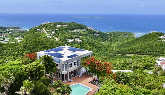 Amazing 3BR private villa with all the amenities! in St. Thomas